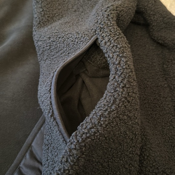 Aritzia Sherpa Liner Jacket - Picture 10 of 11